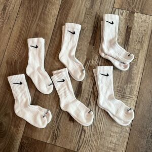 Nike White Crew Socks Athletic Comfort